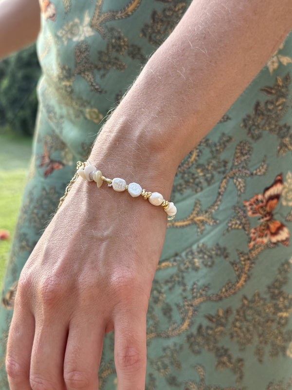 Seascape Pearl Bracelet